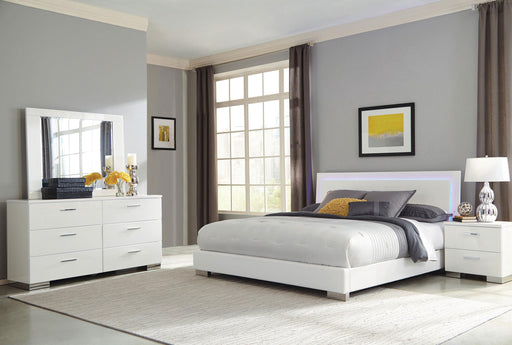 Felicity 4-piece Eastern King Bedroom Set with LED Headboard Glossy White - Royal Furniture & Gifts (MI) - Multi Location