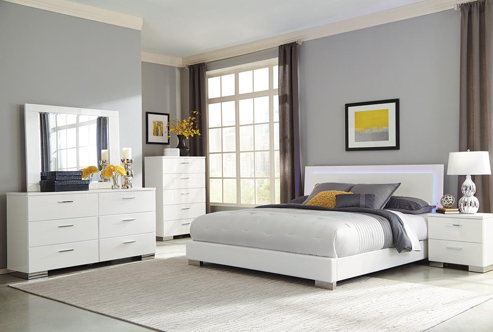 Felicity 5-piece California King Bedroom Set with LED Headboard Glossy White - Royal Furniture & Gifts (MI) - Multi Location
