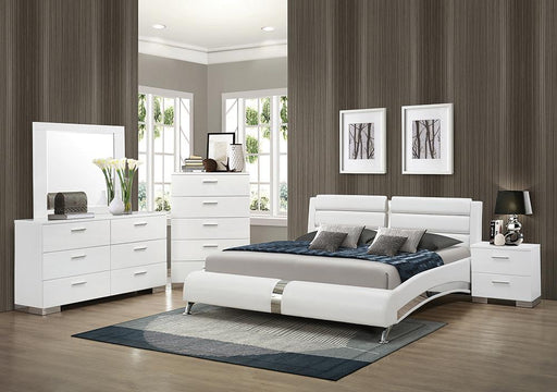 Jeremaine 5-piece Queen Bedroom Set Glossy White - Royal Furniture & Gifts (MI) - Multi Location
