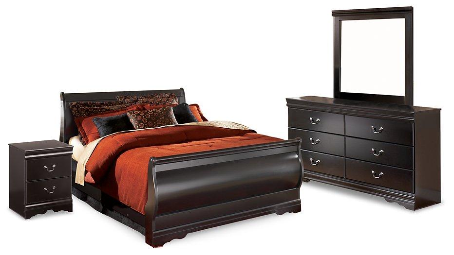 Huey Vineyard Bedroom Set - Royal Furniture & Gifts (MI) - Multi Location