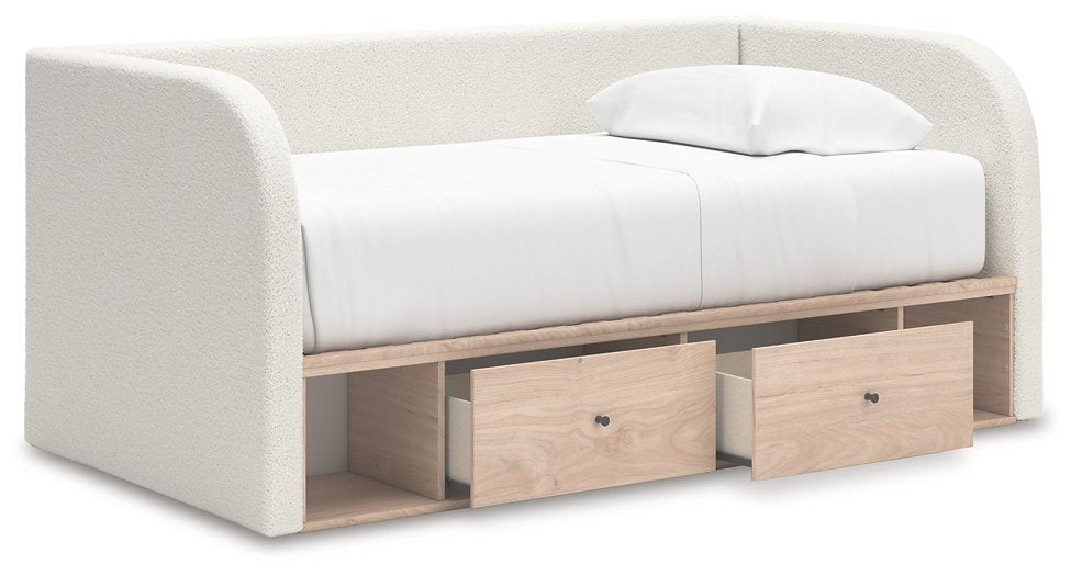 Arloster Upholstered Bed - Royal Furniture & Gifts (MI) - Multi Location