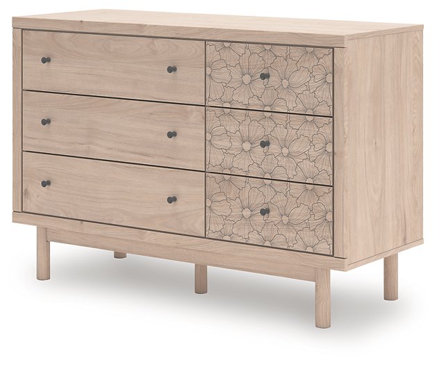 Arloster Dresser - Royal Furniture & Gifts (MI) - Multi Location