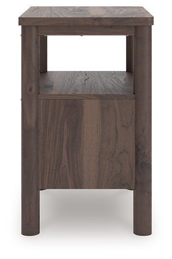 Pamytta Nightstand