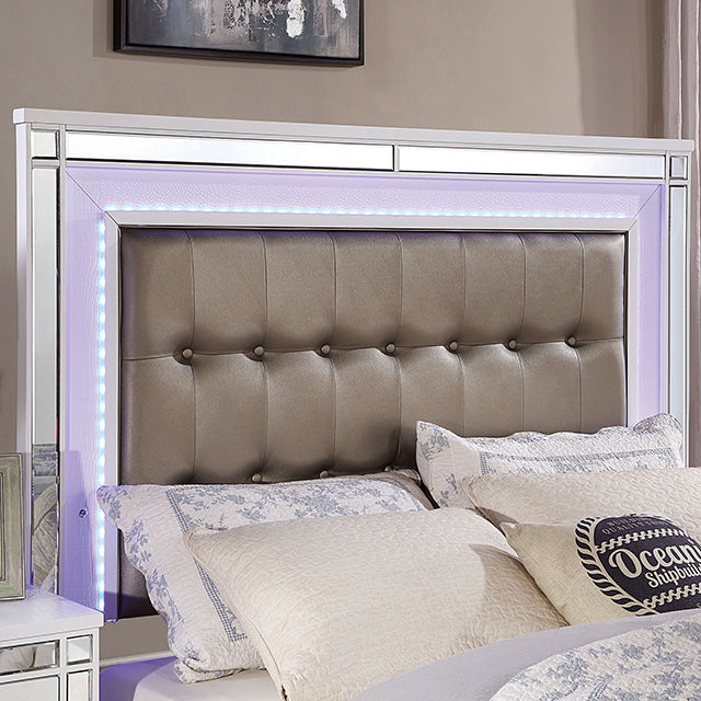 Brachium Queen Bedroom Set Silver - Royal Furniture & Gifts (MI) - Multi Location