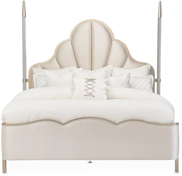 AICO Malibu Crest King Scalloped Poster Bed in Chardonnay