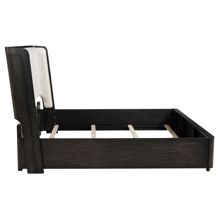 Leandro Wingback Bed - Royal Furniture & Gifts (MI) - Multi Location