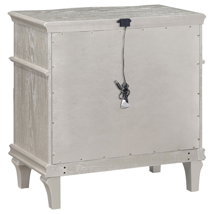 Evangeline 4 & 5 Piece Bedroom Set