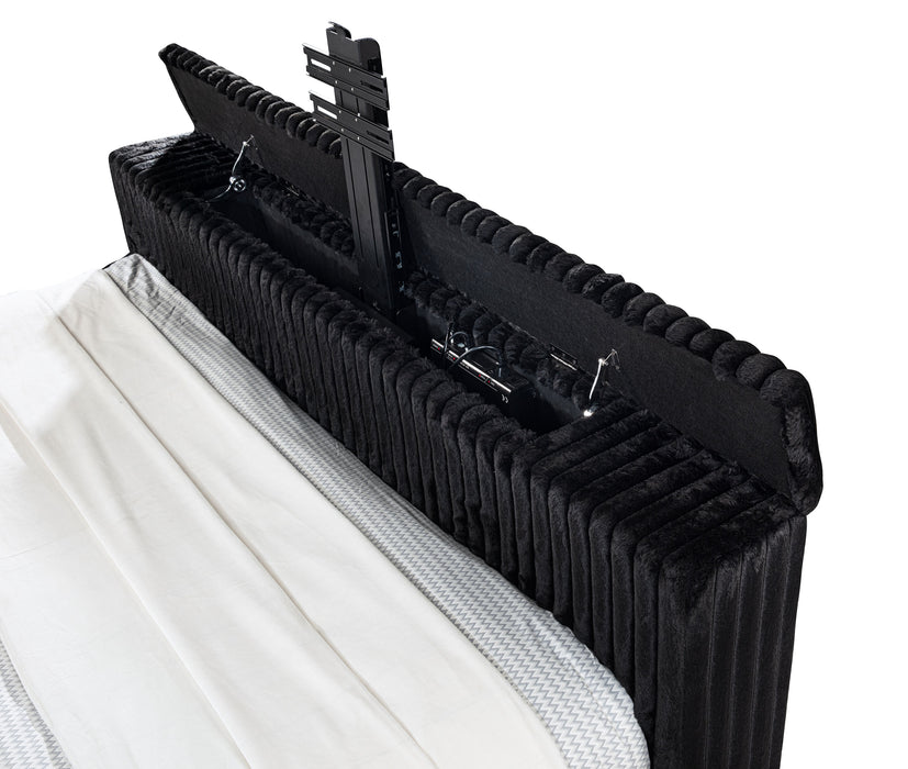 Centergrove Wingback TV Bed - Royal Furniture & Gifts (MI) - Multi Location