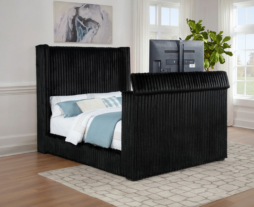Centergrove Wingback TV Bed - Royal Furniture & Gifts (MI) - Multi Location