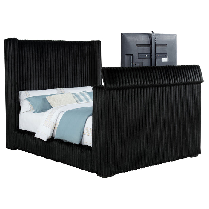 Centergrove Wingback TV Bed - Royal Furniture & Gifts (MI) - Multi Location