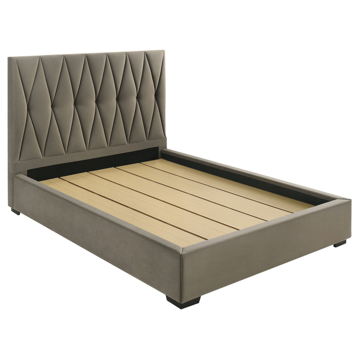 Delsea Panel Platform Bed - Royal Furniture & Gifts (MI) - Multi Location