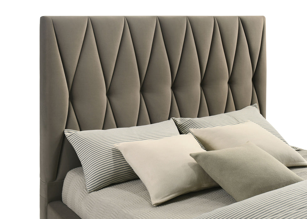 Delsea Panel Platform Bed - Royal Furniture & Gifts (MI) - Multi Location