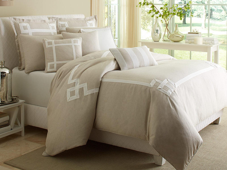 Avenue A 10-pc King Comforter Set in Natural - Royal Furniture & Gifts (MI) - Multi Location