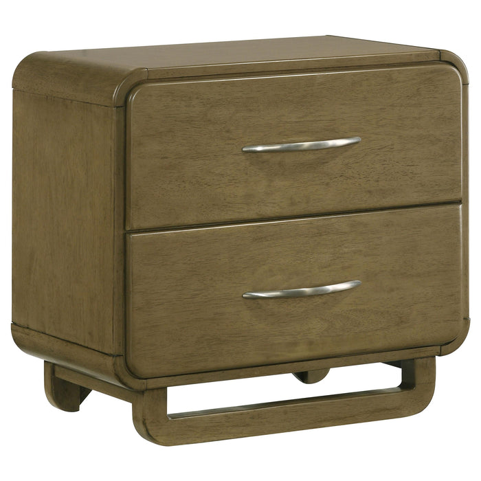 Amsbury 4 Pc Bedroom Set - Royal Furniture & Gifts (MI) - Multi Location