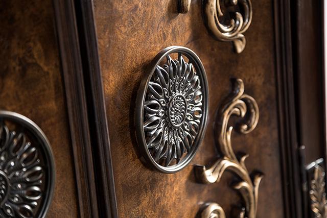 Aquilina Chest - Royal Furniture & Gifts (MI) - Multi Location