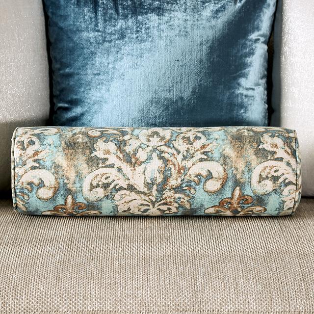CATARINA Loveseat - Royal Furniture & Gifts (MI) - Multi Location