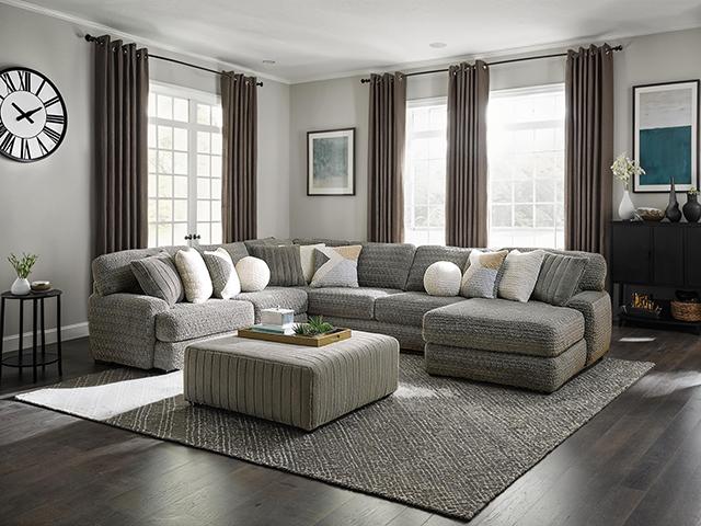 Elmhurst U-shaped Sectional - Royal Furniture & Gifts (MI) - Multi Location