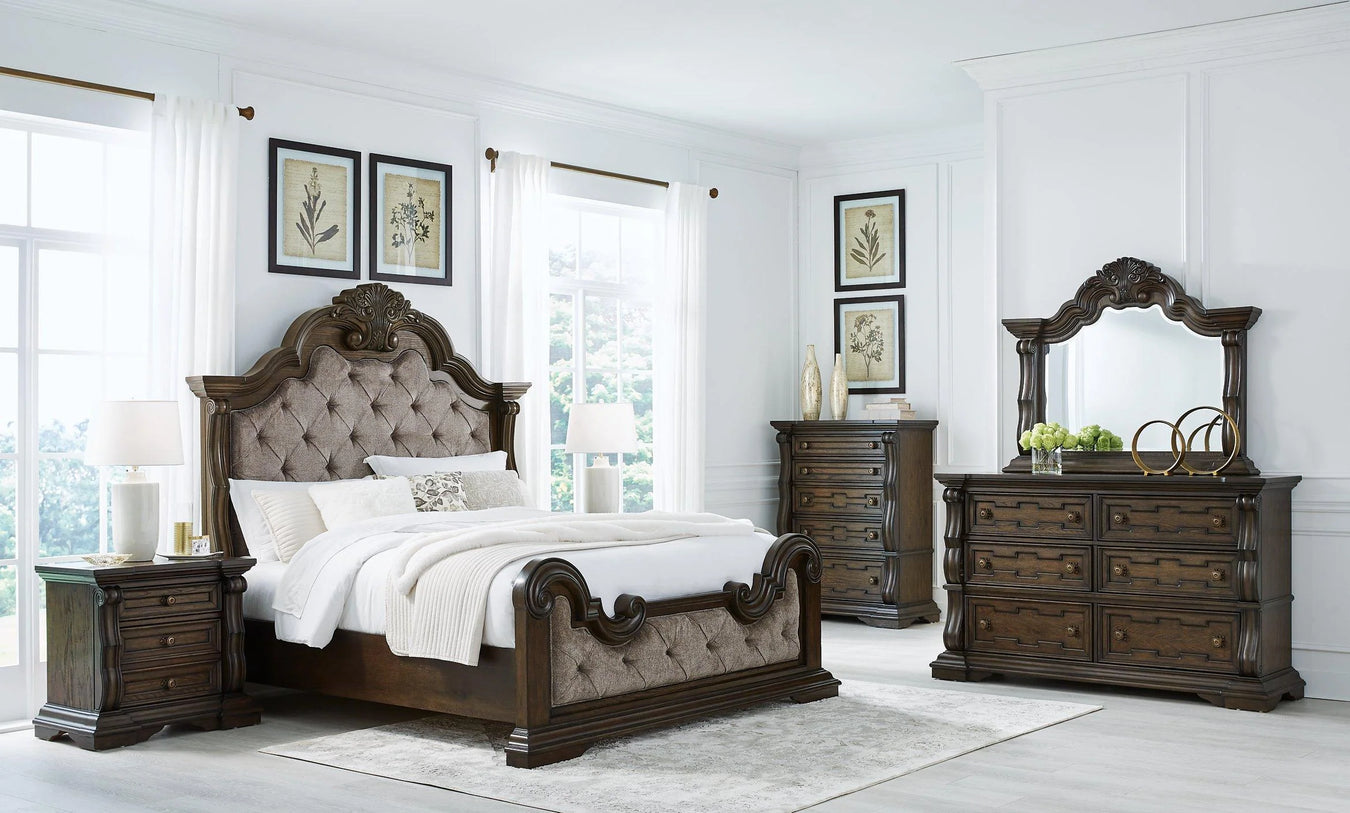 Royal Furniture & Gifts (MI) - Multi Location