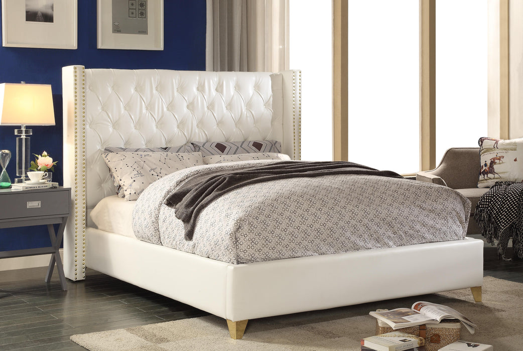 Soho White Bonded Leather King Bed - Royal Furniture & Gifts (MI) - Multi Location