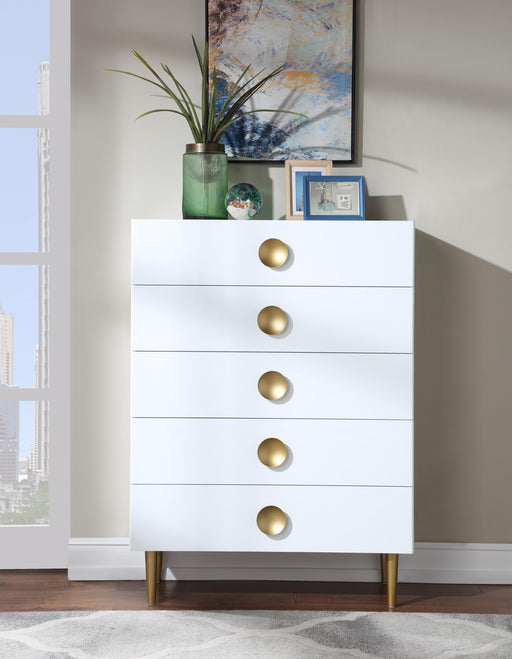 Zayne White Chest - Royal Furniture & Gifts (MI) - Multi Location